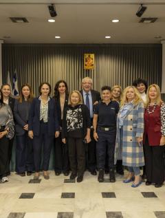 Παρουσία της Προέδρου του ΚΕΘΙ στην Υπογραφή της Ευρωπαϊκής Χάρτας Ισότητας των Φύλων από το Δ. Αμαρουσίου